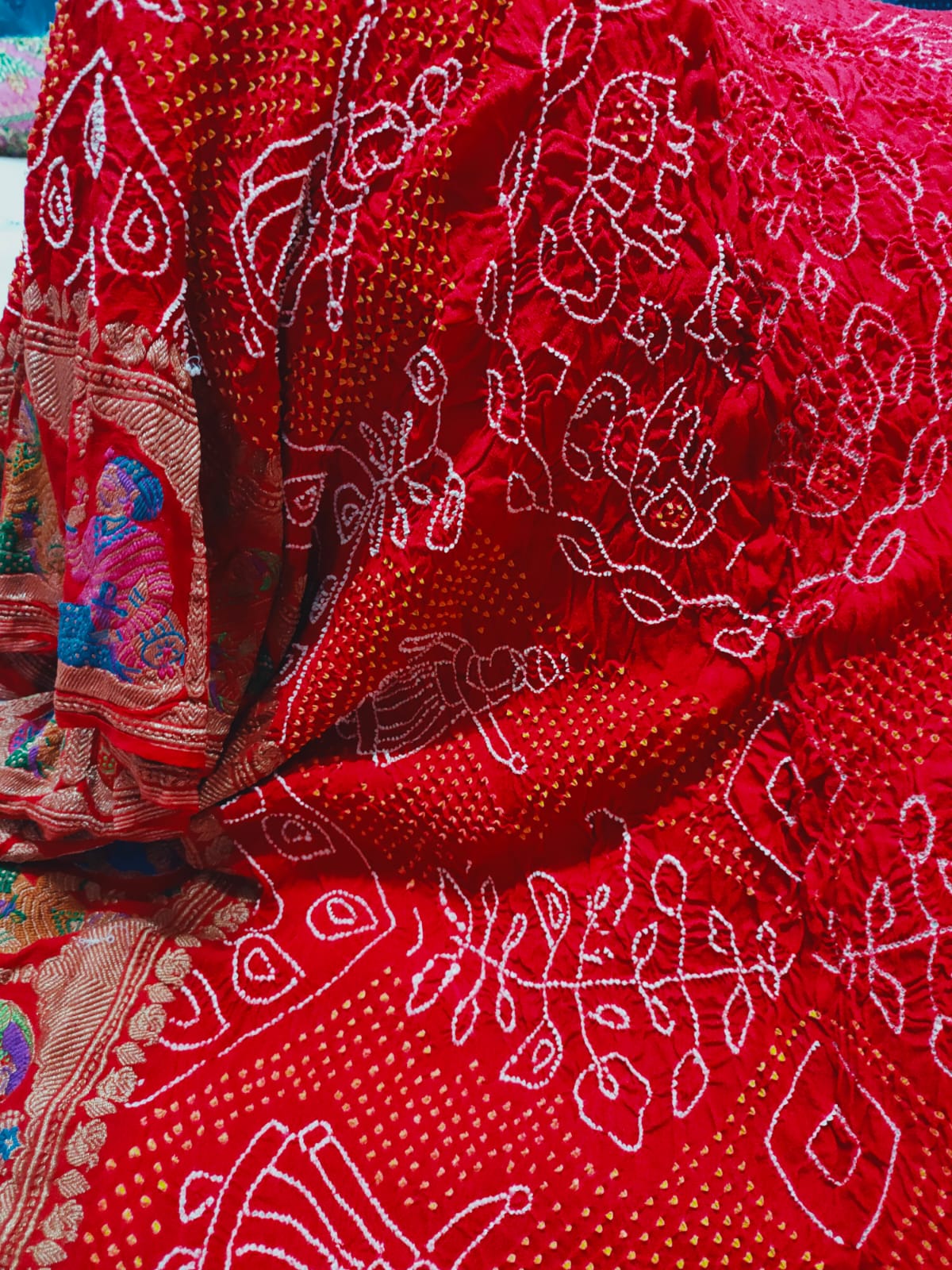 100% Pure Banarasi Silk Rai Bandhej with Chikankari Border Saree – Absolute  Fashion